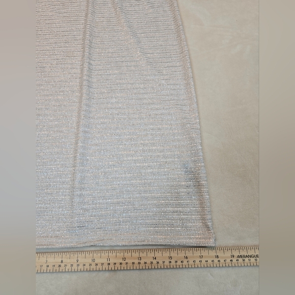 Silver And Sparkly Short Sleeve Dress Perfect For New Years Christmas Engagement - Picture 4 of 7